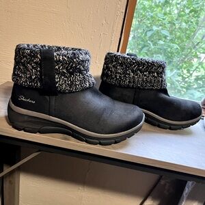 Skechers Black Knit Cuff Winter Boots